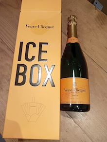 Veuve Clicquot champan con caja estuchado para regalo de champagne