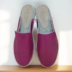 Mule piel color morango.